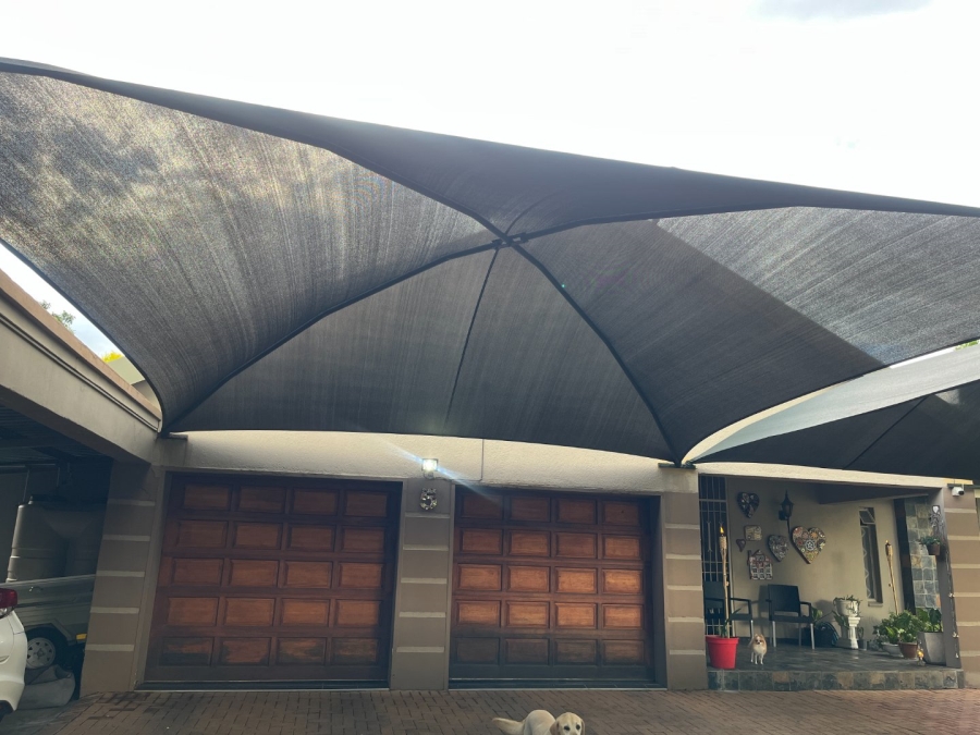 5 Bedroom Property for Sale in Potchefstroom North West